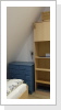 Ein Regal und ein Schubladenschrank. Ein Regal und ein Schubladenschrank.