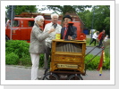 und Orgelspielen trugen zu einem schönen Fest bei. und Orgelspielen trugen zu einem schönen Fest bei.